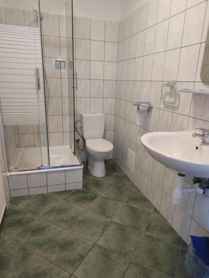 Joda Pokoje Goscinne Rewal Dış mekan fotoğraf