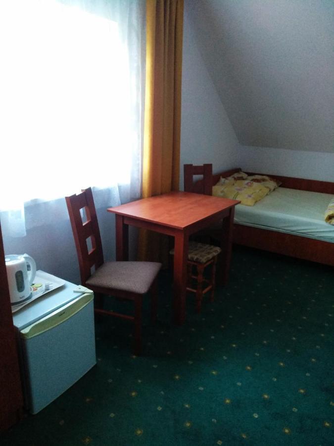 Joda Pokoje Goscinne Rewal Dış mekan fotoğraf