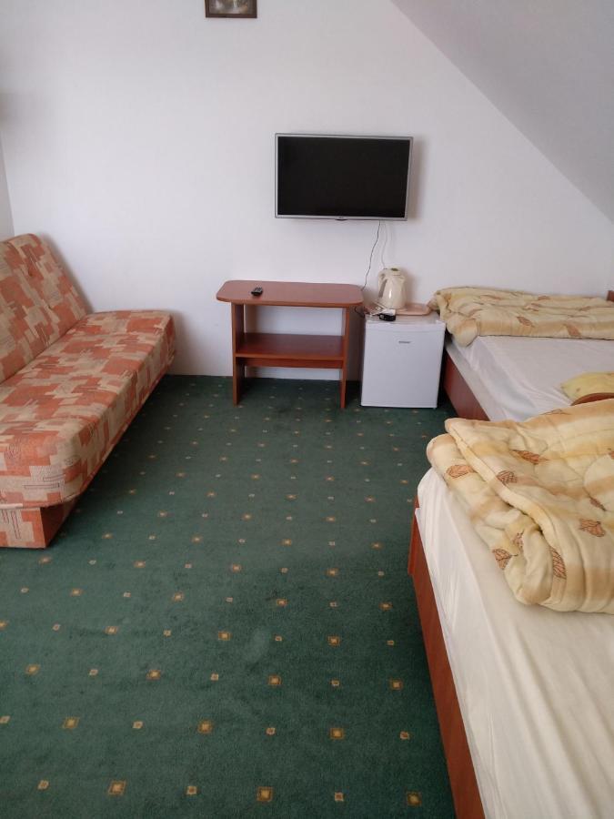 Joda Pokoje Goscinne Rewal Dış mekan fotoğraf