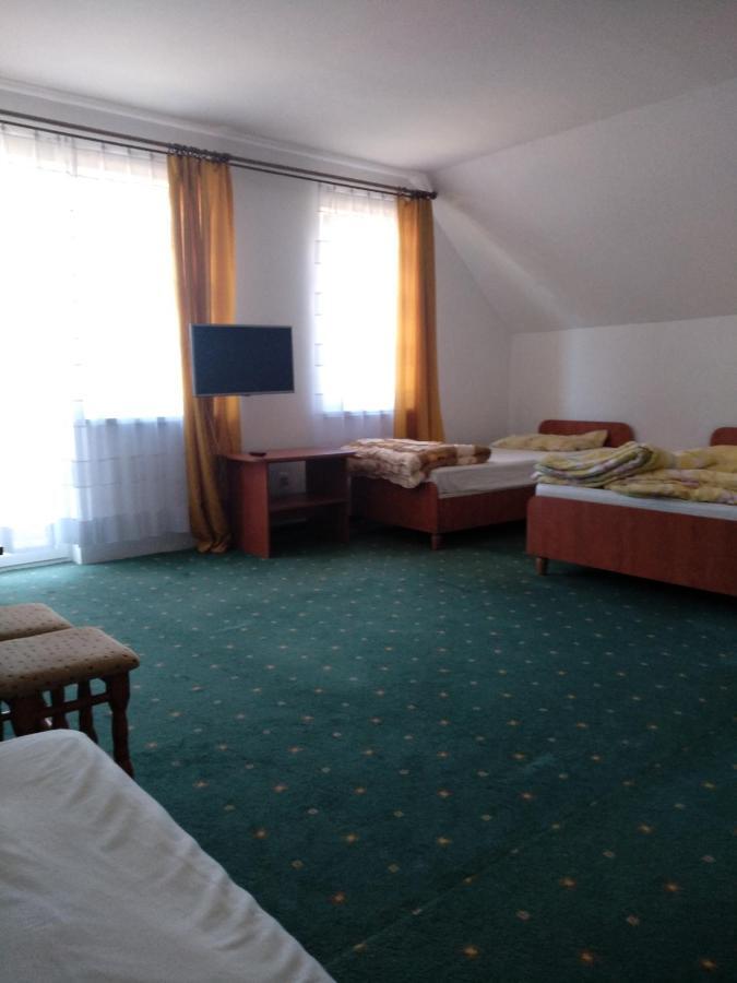 Joda Pokoje Goscinne Rewal Dış mekan fotoğraf